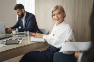 A lawyer and her assistant in a meeting